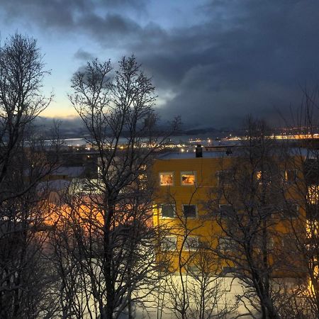 36 Sqm Studio Aparatment B Tromso Bagian luar foto