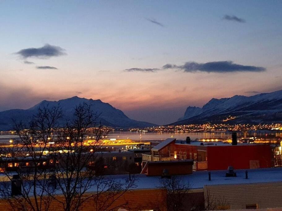 36 Sqm Studio Aparatment B Tromso Bagian luar foto